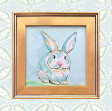 Load image into Gallery viewer, Lady
