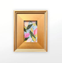 Load image into Gallery viewer, Flamingo Floral Mini 5
